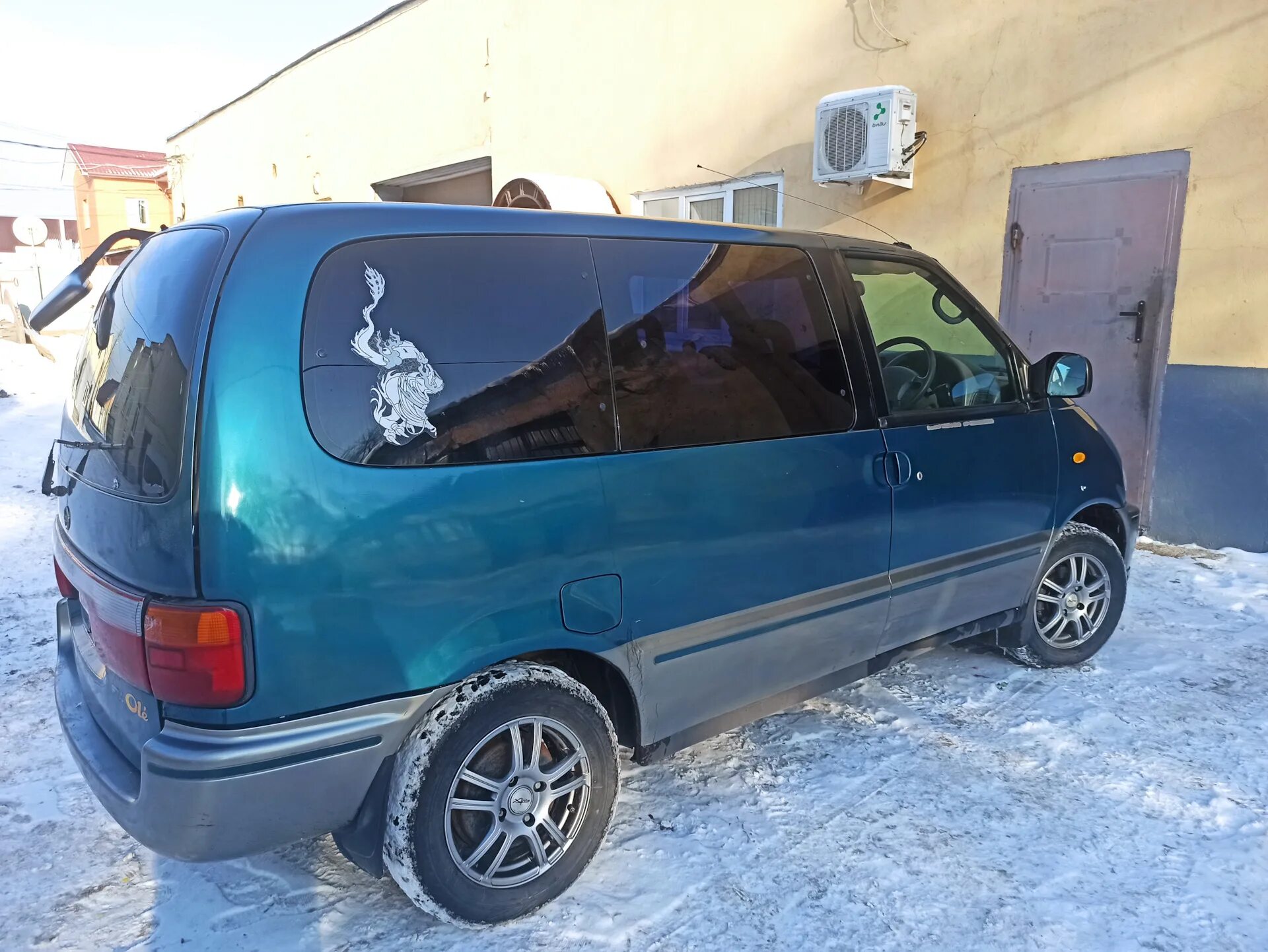 Ниссан серена с23. Nissan serena 23. Ниссан серена 23 кузов. Ремонт ниссан серена с23. Ниссан серена 23 кузов.