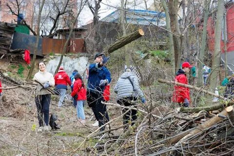 Глава принял участие в субботнике