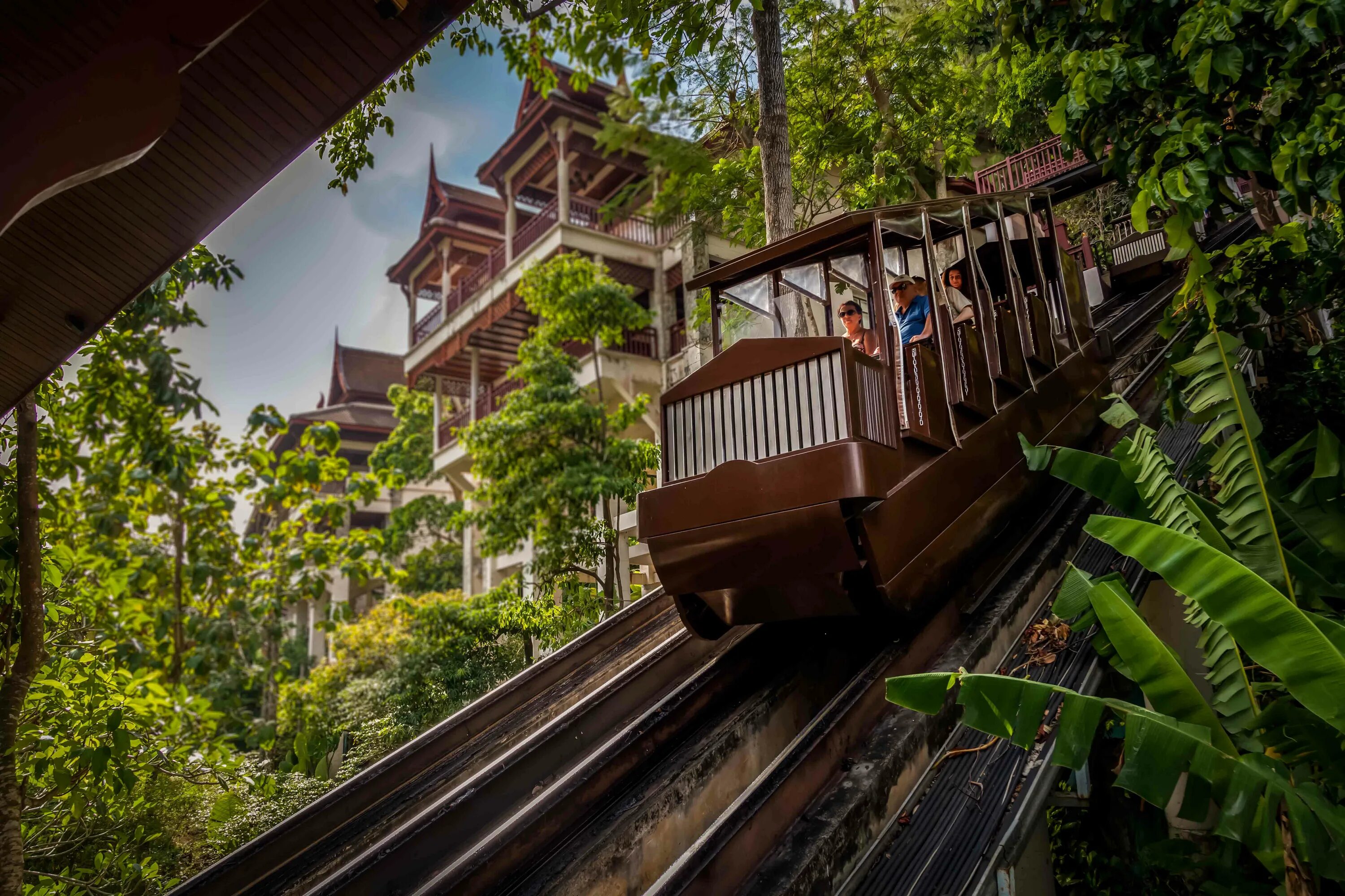 Отель thavorn beach village resort & spa. Пхукет thavorn beach village spa 5. Тайланд thavorn palm beach resort. Таворн палм бич карон. Таворн пхукет карон.