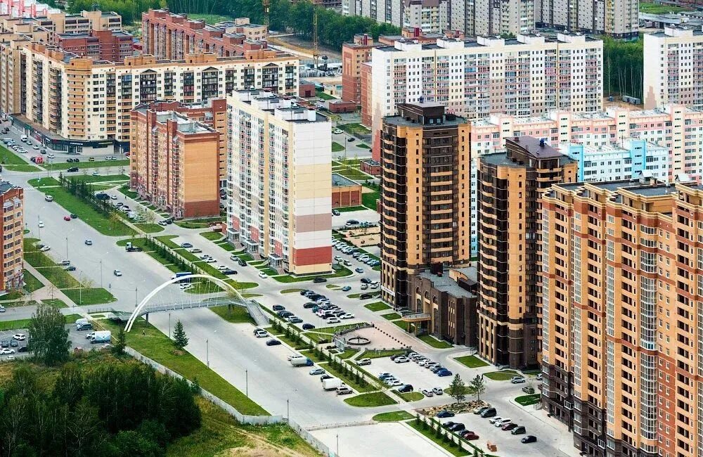 Мкр родники новосибирск. Мкр родники новосибирск. Жилой комплекс родники новосибирск. Родники снегири новосибирск. Жилмассив родники новосибирск.