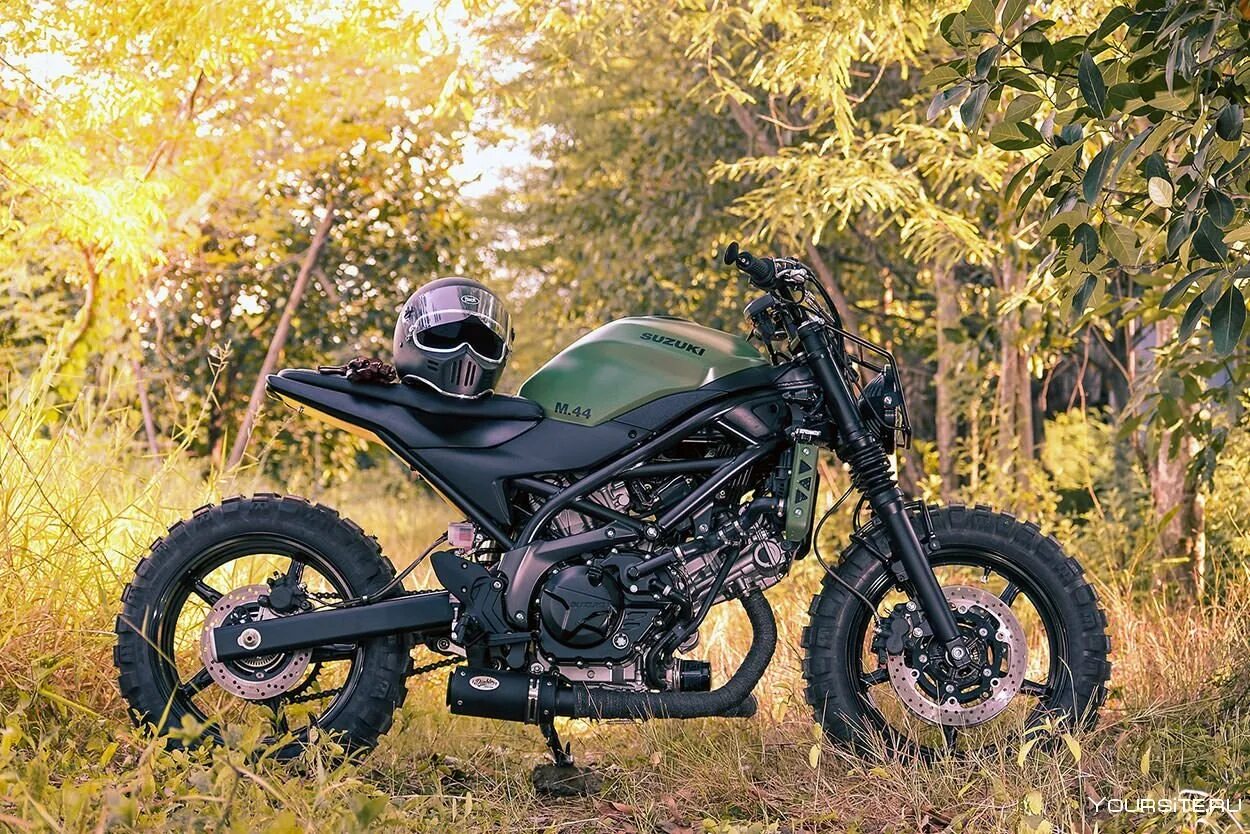 Мощный эндуро. SV 650 Custom скремблер. Sv650 Scrambler. Мотоцикл внедорожный Скрамблер. SV 650 Custom.