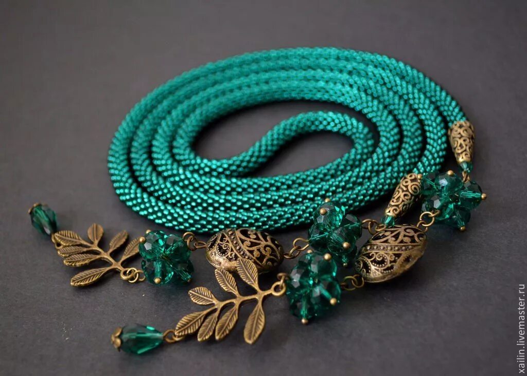 Пояс лариат бисер. Зеленый лариат. Лариат lorraine. Лариаты из бисера. Лариат ф150.