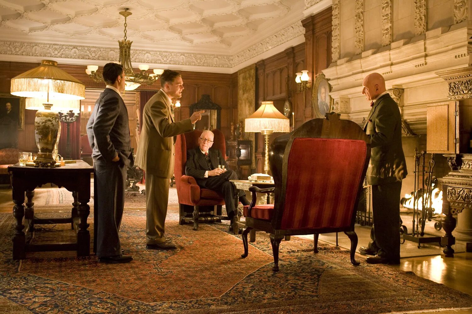 Shutter island. Остров проклятых  shutter island (2010). остров проклятых фильм 2010 бен кингсли. леонардо дикаприо остров проклятых. леонардо ди каприо в фильме остров проклятых.