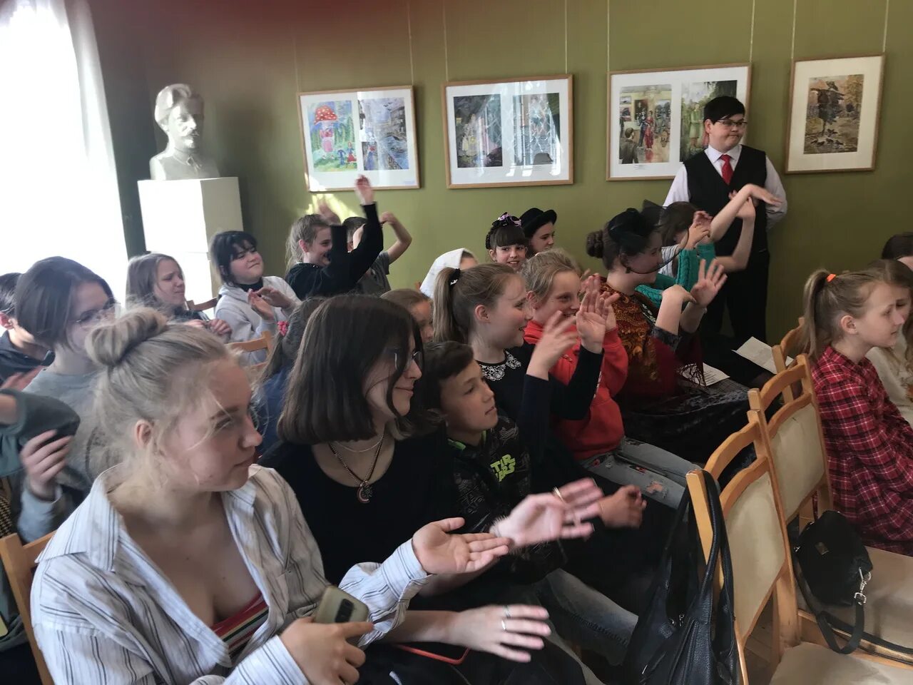 школа изобразительных искусств орел