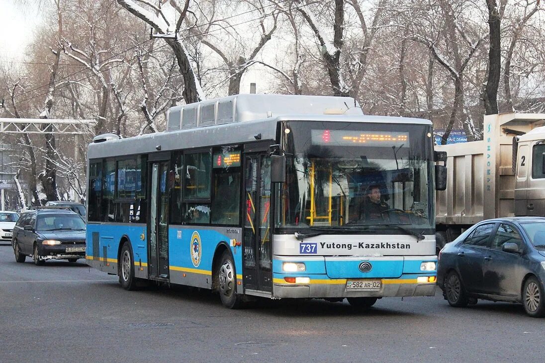 Проезд автобусом алматы. Общественный транспорт алматы. автобусы алматы. автобус 737. номера автобусов в алматы.