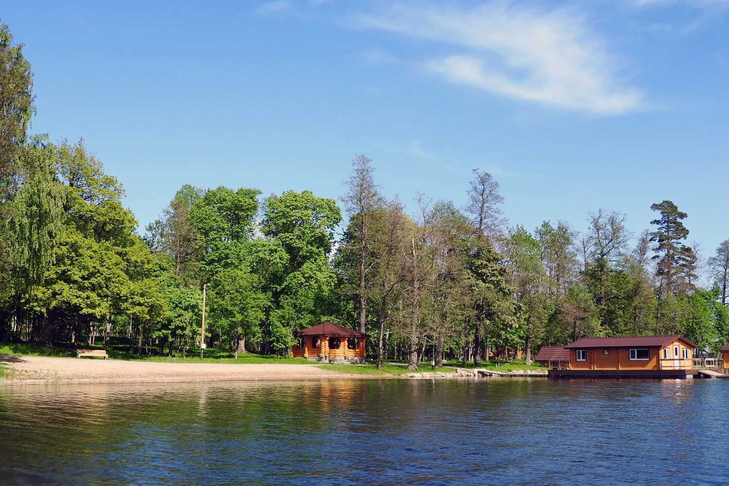 Деревня яркое береговая ул 2 приозерск фото Забронировать отель Yarkoe Park Hotel в России онлайн Яркое. отзыва об отеле, це