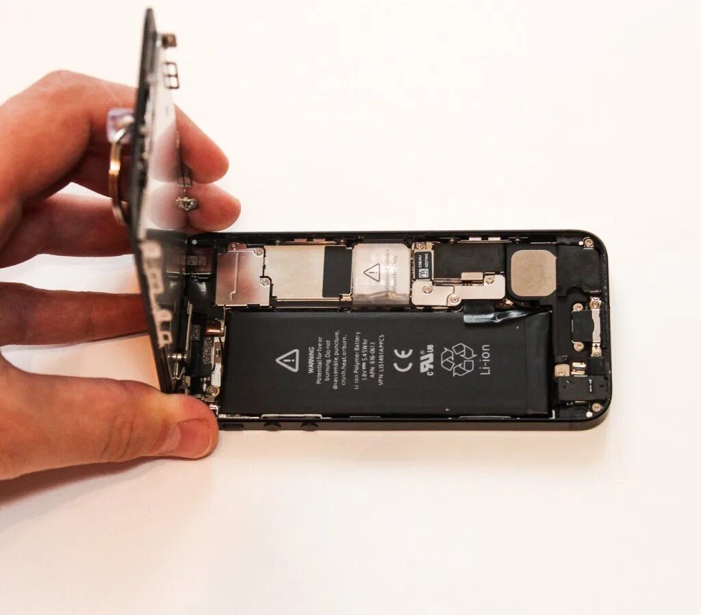 Как сохранить аккумулятор айфона 13. Iphone 5s внутри. как поменять аккумулятор на айфон 5s. аккумулятор айфон 6. аккумулятор от айфона 5s.