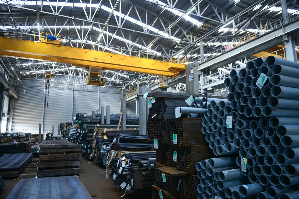 А групп толбино. А групп металлопрокат подольск. Глухоозерское шоссе трубы. Гермес заокский металлобаза. Цех металлопроката.