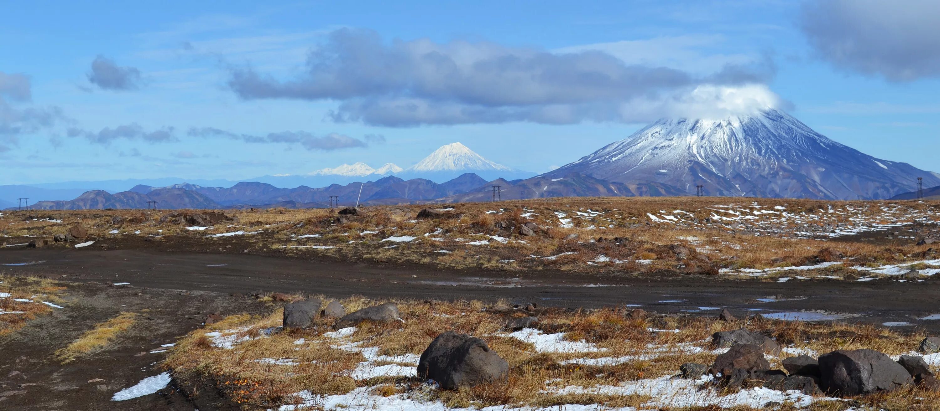 жупановская сопка. жупановский вулкан. Kamchatka part. соколов почвы камчатки. кроноцкий заповедник вулкан узон.