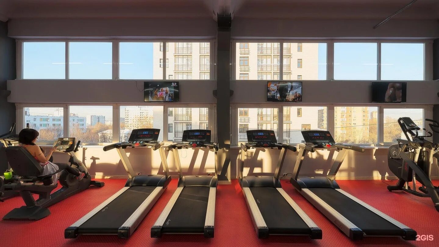 Олимпик полярная 10. Спортзал на бабушкинской. Голден бабушкинская фитнес. Голден бабушкинская фитнес. Спортив енисейская.