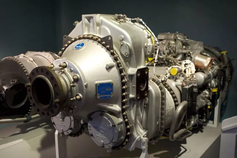 Двигатель ис. Канадские двигатели Pratt & Whitney 127h. Pratt & Whitney Canada pw100. Пратт Уитни 127. Pratt Whitney 120.