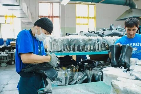 Қарт көршісі жыныстық қатынасқа түсуді қалайды.