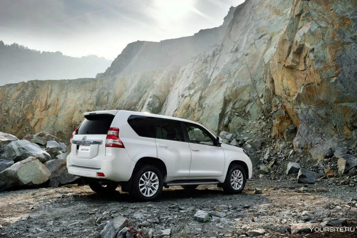 Тойота ландкрузер. Toyota Land Cruiser Prado 2013. Toyota Land Cruiser Prado 4. Toyota Land Cruiser 0. Тойота ландкрузер Прадо белый.
