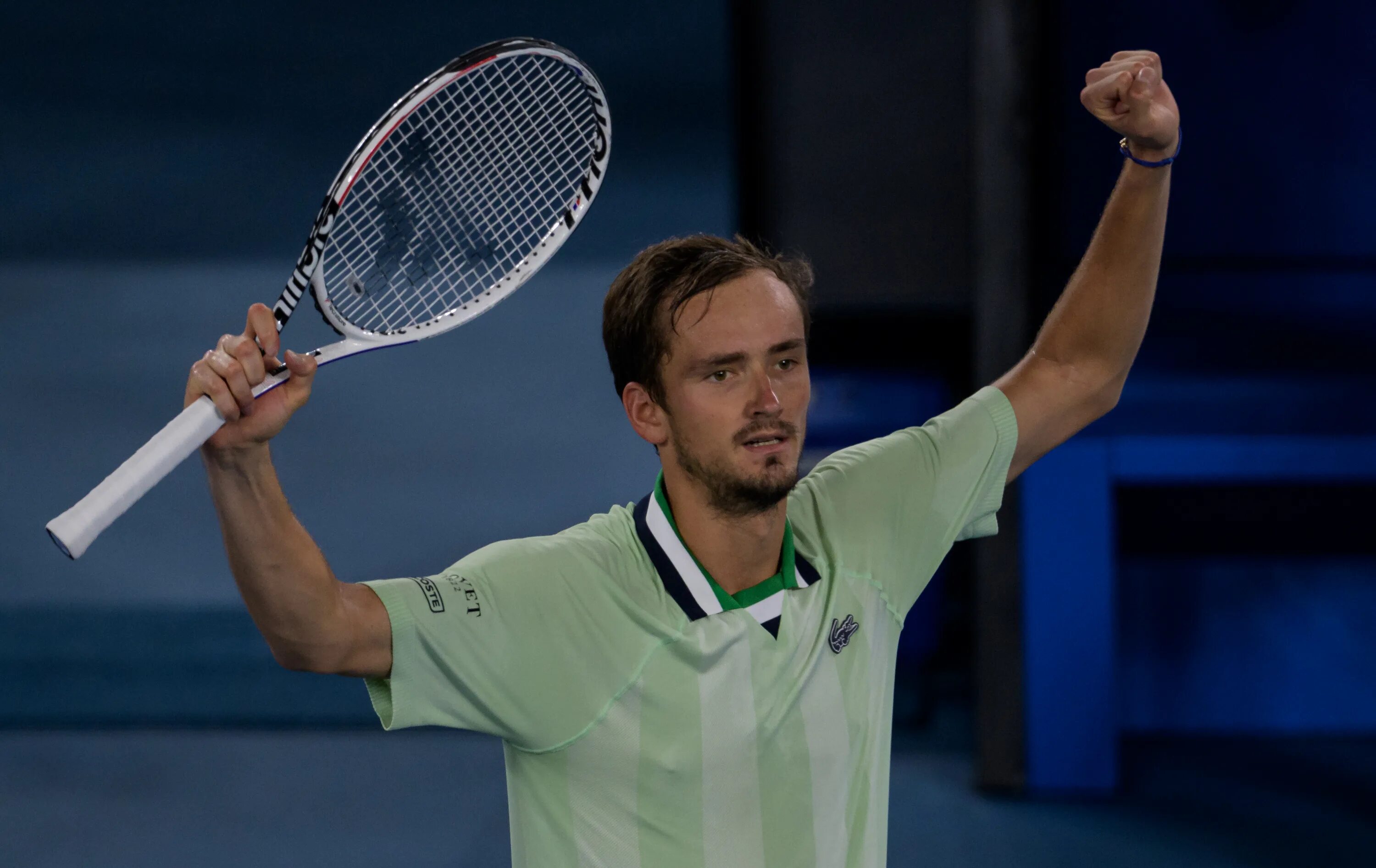 Рафаэль надаль даниил медведев. Рафаэль надаль даниил медведев. Рафаэль надаль теннис 2022. Даниил медведев австралия опен. Даниил медведев теннис 2022.