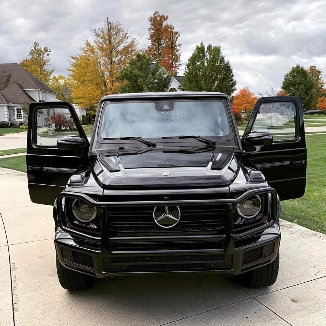 Гелик ландулет. Mercedes g500 2012. Открыть гелендваген. Mercedes benz g class 2022 amg багажник. G-class w463 расширительный.