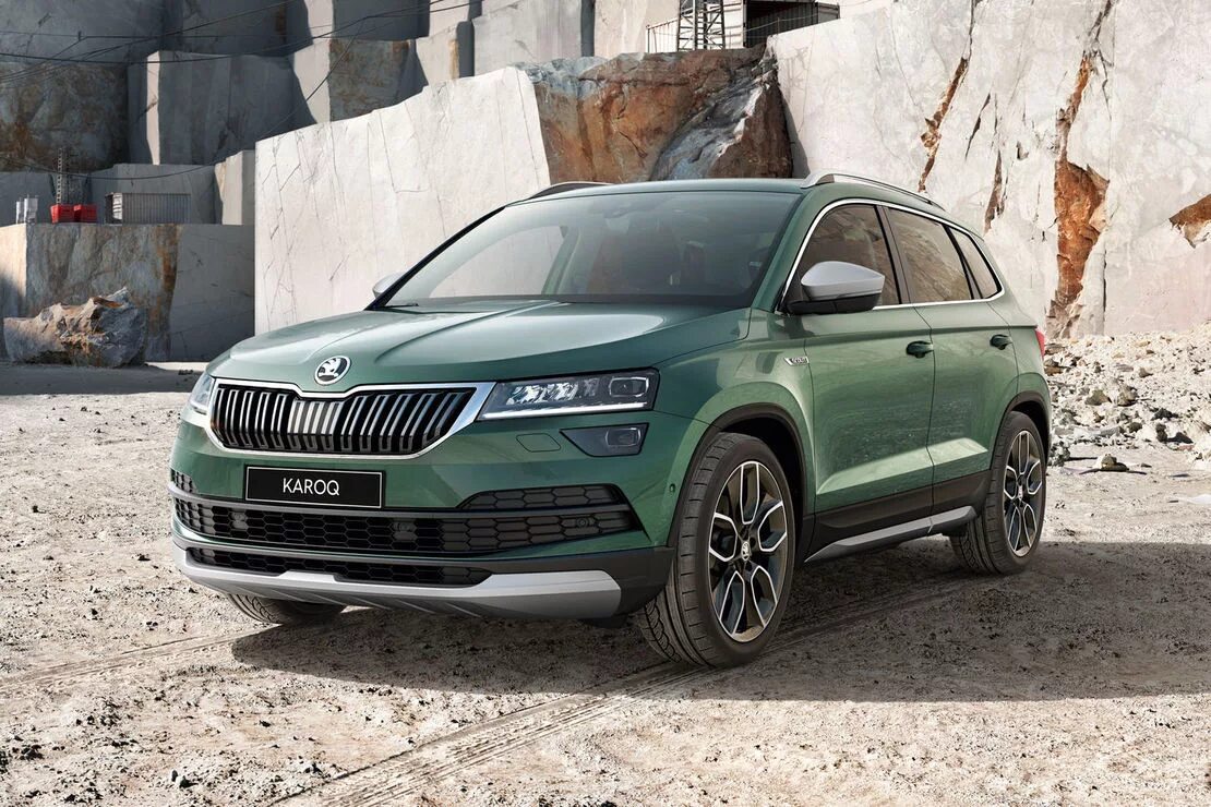 Skoda новая купить. Skoda Karoq. Кроссовер Шкода Карок. Новый кроссовер Шкода Karoq. Шкода Карок 2020.