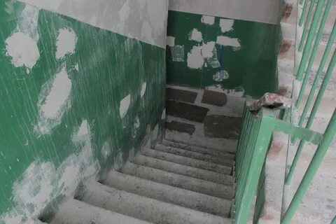 Много подъездов в доме