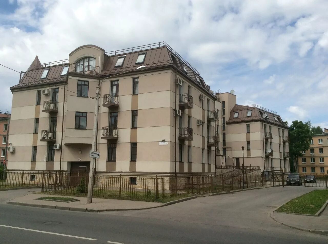 Pro движение слуцкая ул 4 павловск. Слуцкая улица павловск. Слуцкая 13 павловск. , 11. Павловск улица слуцкая 3 а.