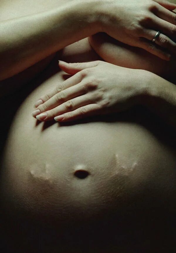 к чему снится ребенок толкается в животе. ребёнок толкаеться в животе. к чему снится ребенок толкается в животе. малыш в животике. к чему снится ребенок толкается в животе.