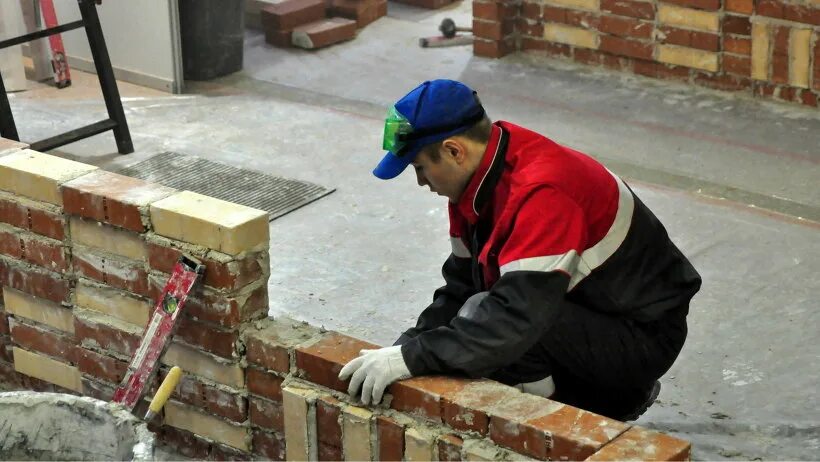 из кирпичиков возводят дом большой слова. слова песни из кирпичиков возводят дом большой. кирпич без фона. кирпичная кладка. из кирпичиков возводят.