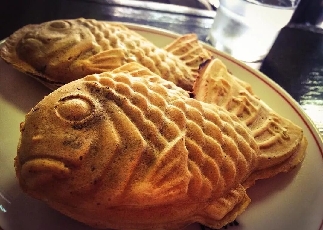 корейские рыбки. анко тайяки. японские таяки рыбки начинки. корейские рыбки. рыбки тайяки.