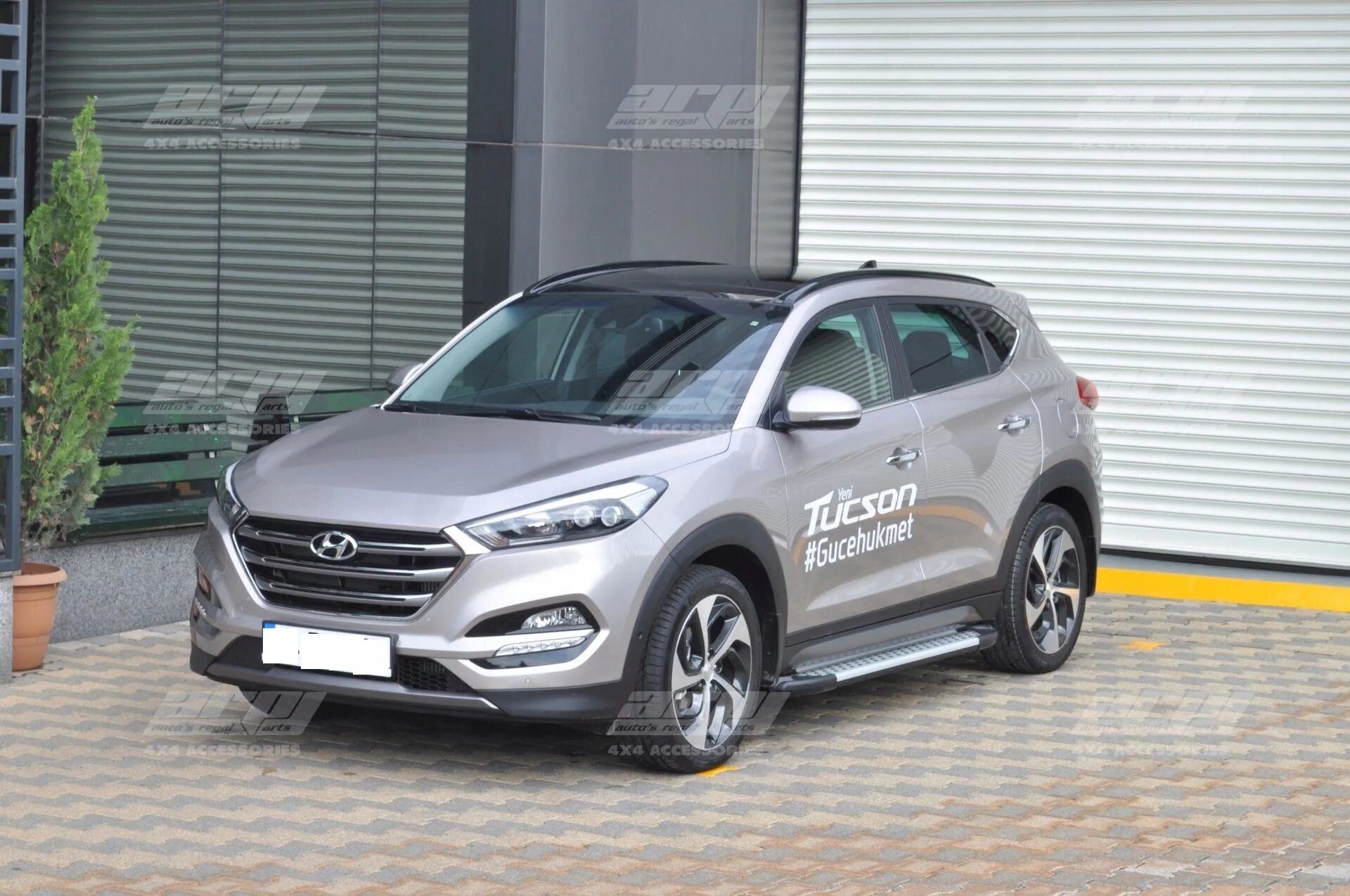 Hyundai Tucson 2017. Hyundai Tucson Side. Side steps Hyundai Tucson,. Хендай Туссан 2017.