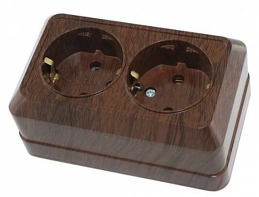 Макел 45117. Розетка накладная 2 х. Розетка накладная reone. Розетка накладная 2 х. Розетка легранд 4х местная 13х14.