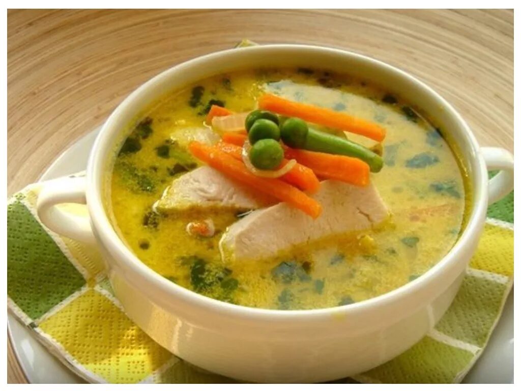 Суп овощной на курином бульоне. Супы для диабетиков 2 типа рецепты с фото простые и вкусные. Супы для диабетиков. Супы для диабетиков 2 типа. Суп с котлетами.