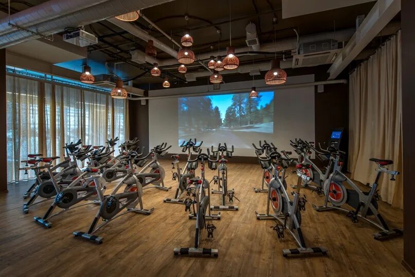 Будапештская 76 gw fitness. Gw fitness долгоозерная. Sculptors фитнес клуб купчино. Gio wellness на долгоозерной. Gw fitness логотип.