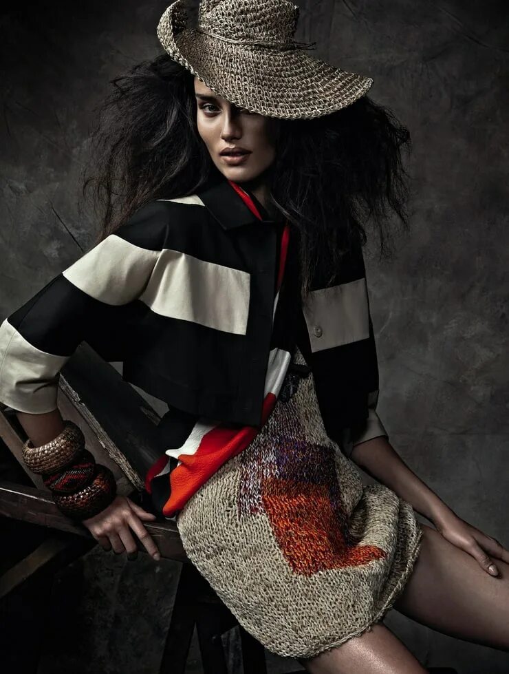 Стильные необычные. Магда Купреишвили Vogue. Фэшн съемка. Модные фотосессии. Образы моделей.
