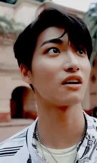 Reacting wattpad