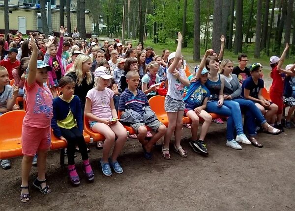 Иволга лагерь. База лагеря иволга ярославская область. Лагеря в молодечно. Оздоровительный лагерь иволга бавлы. База лагеря иволга ярославская область.