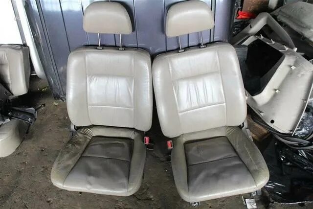 передние сиденья mitsubishi space gear. сиденья эво 9. сиденья mitsubishi pajero. сиденья мицубиси. митсубиси челленджер 1997 задний диван.