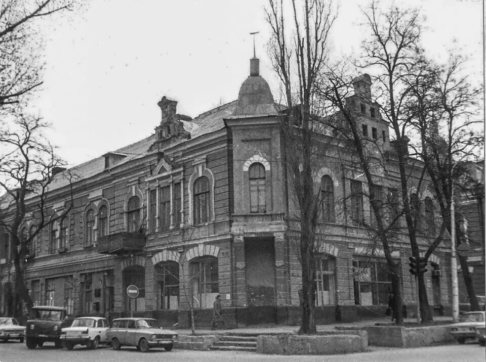 Дон пассаж. Доходный дом кушнарева ростов-на-дону. пассаж кушнарева ростов. доходный дом василия кушнарёва.
