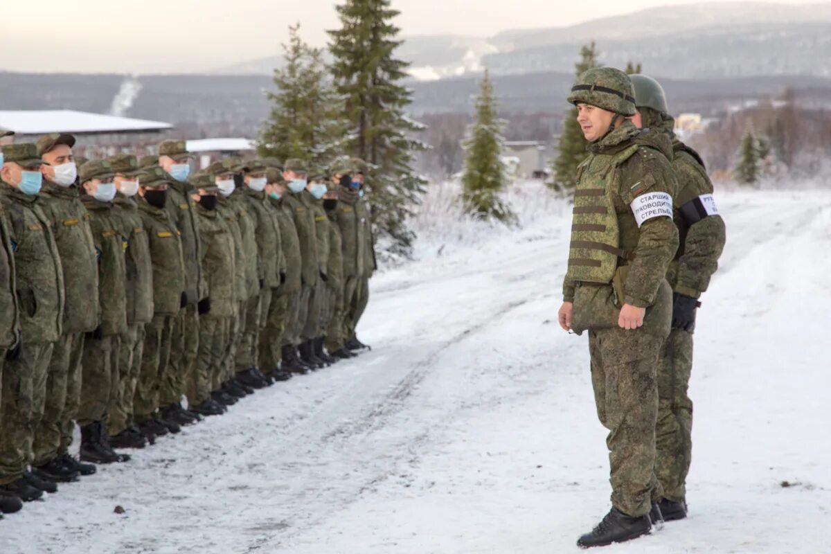 Военные появились. 45 Армия ВВС И ПВО. ПВО Северного флота. 45 Армия ВВС И ПВО Северного флота. Командующий 45 армией ВВС И ПВО.