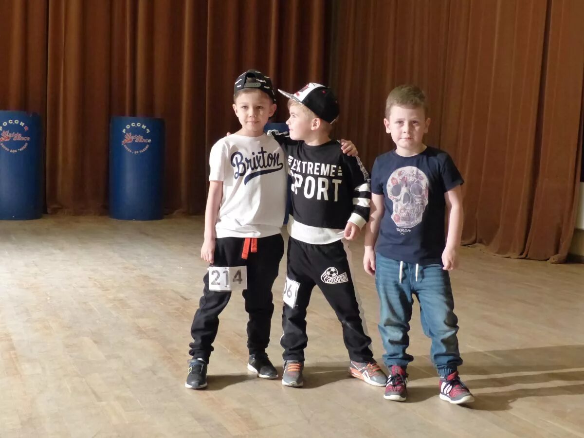 Детский хоп. Хип-хоп танцы для детей. Хип хоп дети. Хип хоп дети. Детский хоп.