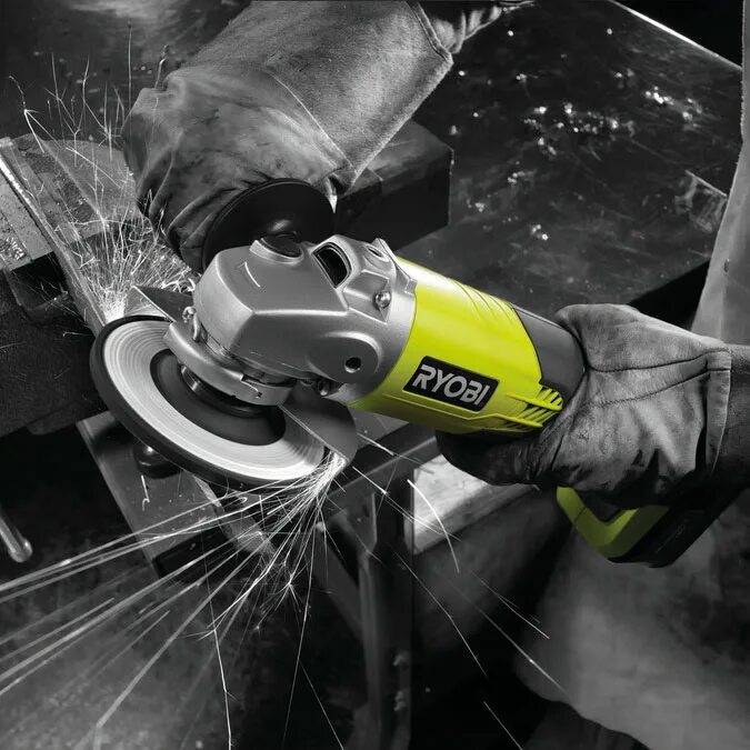 Болгарка аккумуляторная Ryobi 18v. Аккумуляторная угловая шлифмашина Ryobi one+ r18ag-0 5133001903. Ryobi one+ r18ag-0. Болгарка беспроводная Риоби. Ryobi r18ag 0