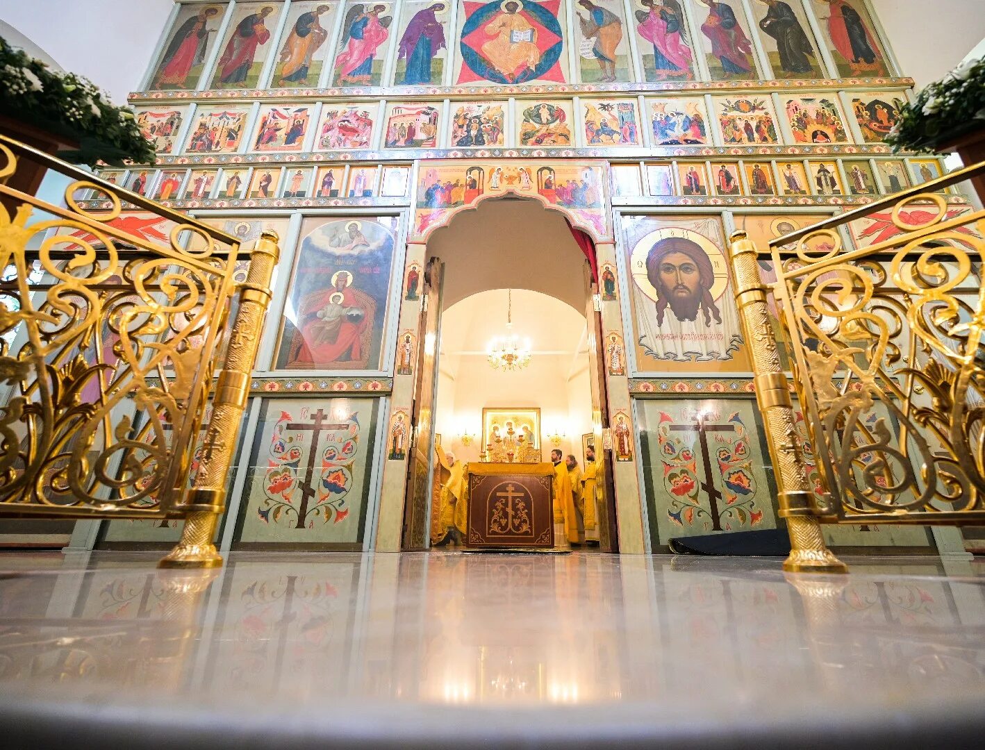 Храм спаса нерукотворного образа в волынском. С рождеством собор спаса нерукотворного образа. Храм спаса нерукотворного образа в ново огарево. Церковь спаса нерукотворного образа в ново огарево. Усово (храм спаса нерукотворного образа).