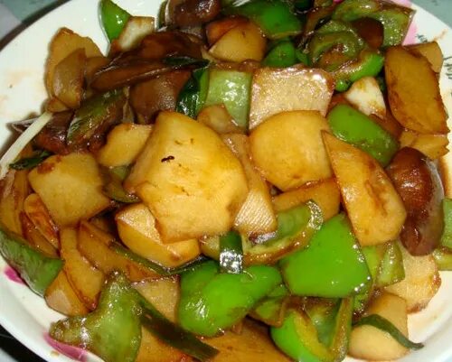 Баклажан чисанчи. Китайская картошка соломкой. Китайская жареная картошка. Картошка по китайски перевод. Китайская картошка соломкой.
