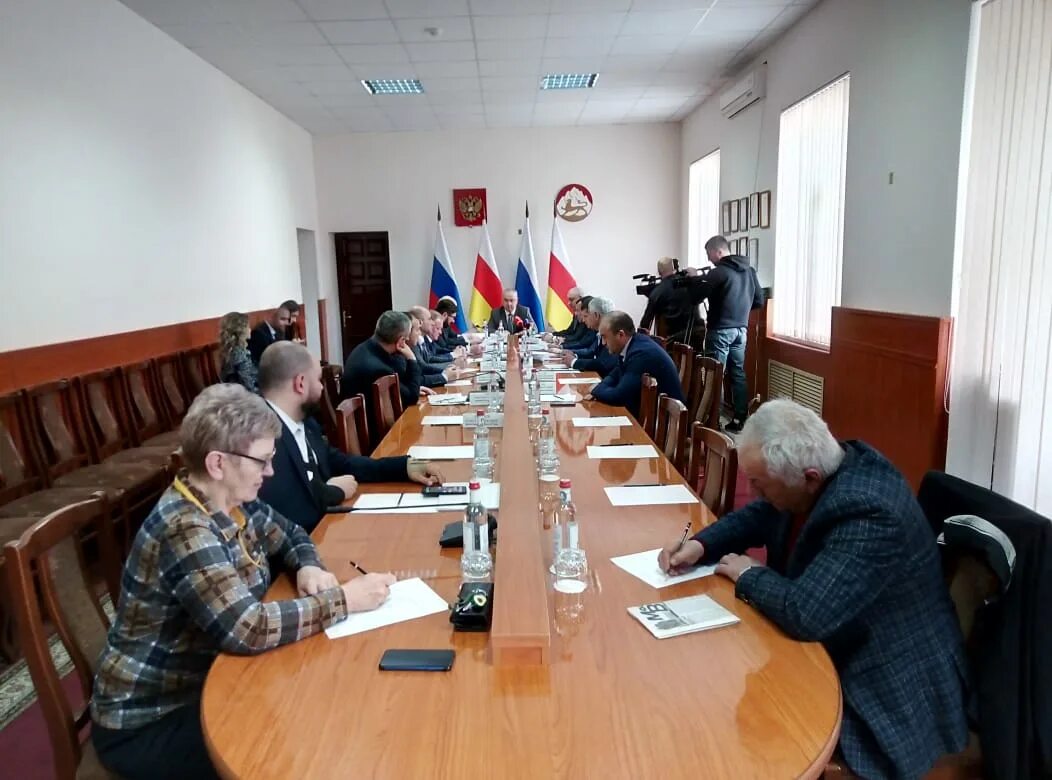 Новости моздок рсо алания. Новости моздок рсо алания. Моздок фото. Глава г моздока бураев. Битаров в детском доме моздок.