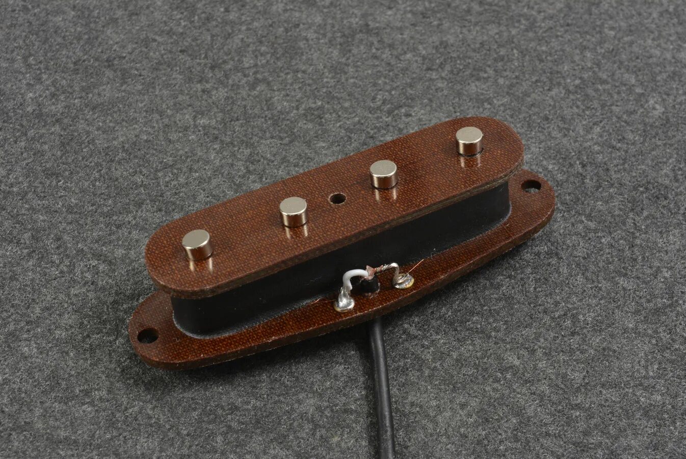 Сингл звукосниматель. Single coil bass. сингл (single-coil).. 2x te-style single coil pickups. vintage jazz bass single coil pickups.
