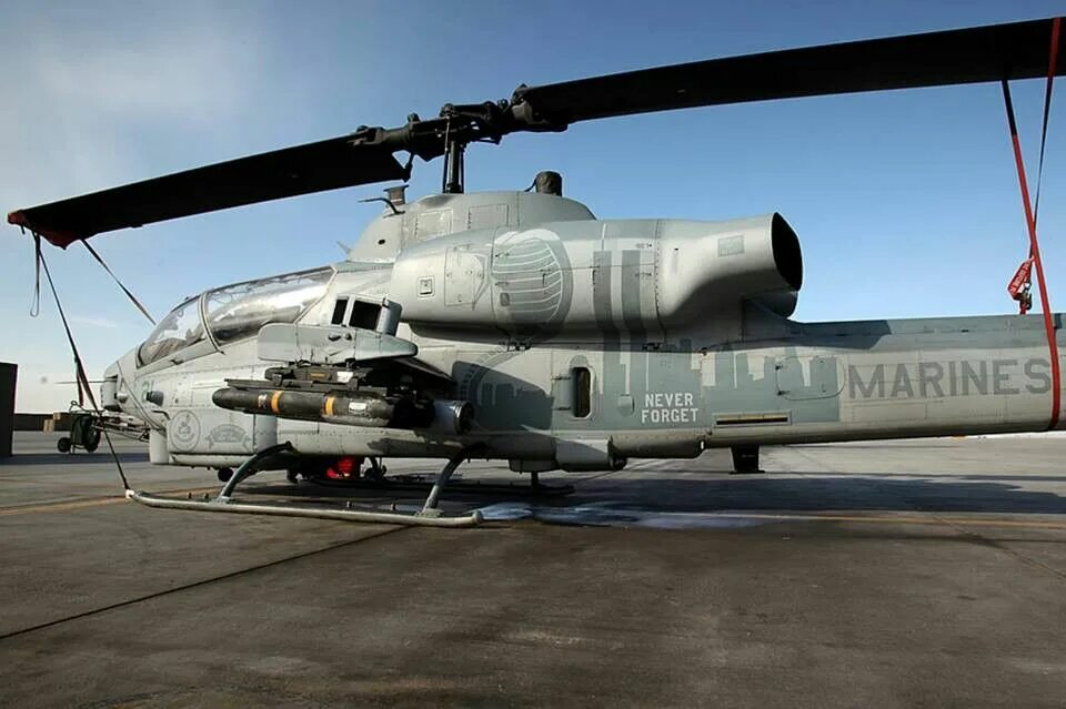 Super cobra. Ah-1 super Cobra. Вертолет Ah-1w "супер Кобра". Ah 1z super Cobra. Ah-1w.