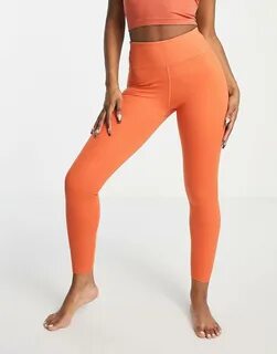 Orange leg