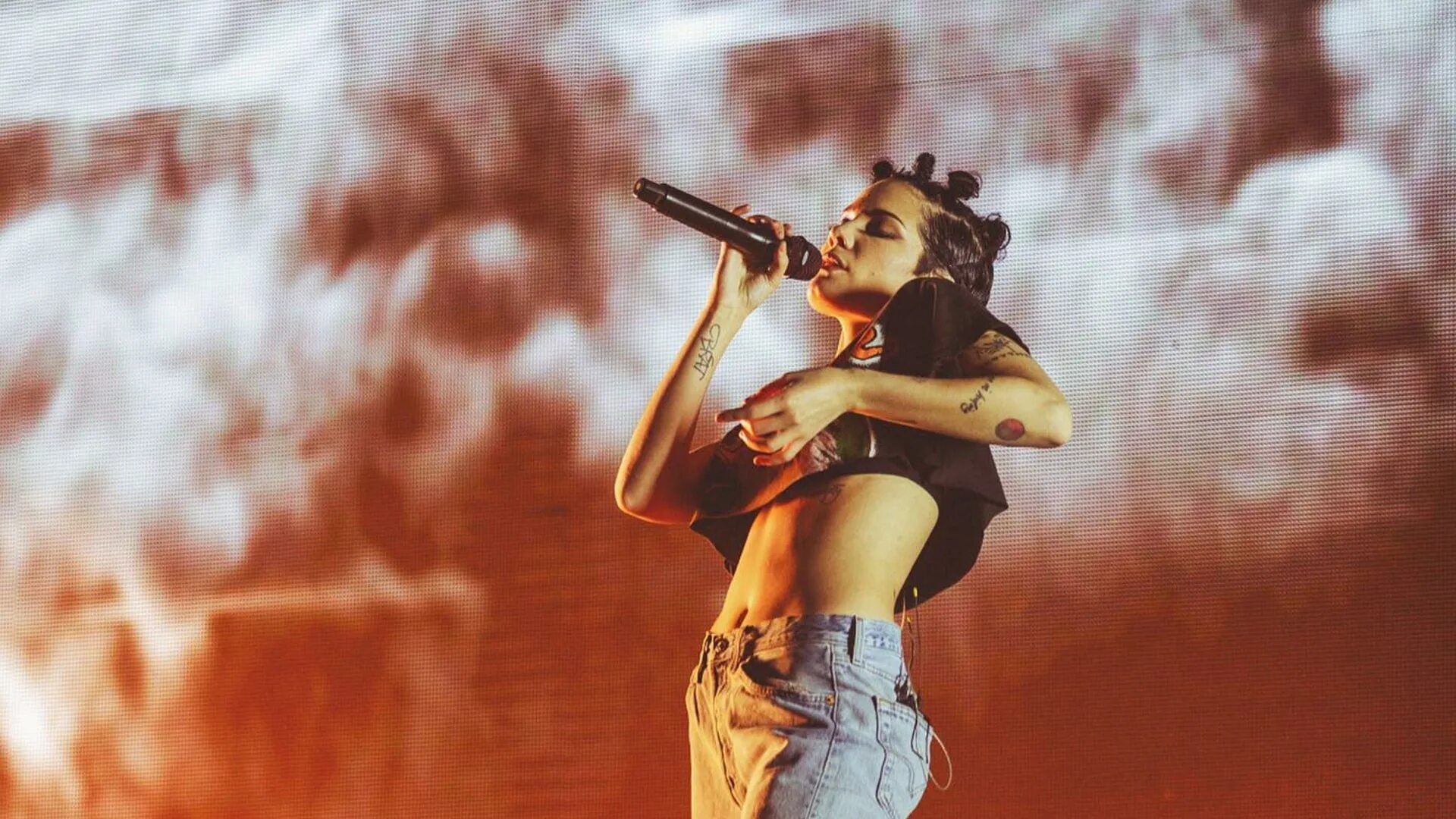 Холзи without. Halsey. холзи 2012. холзи магнум.