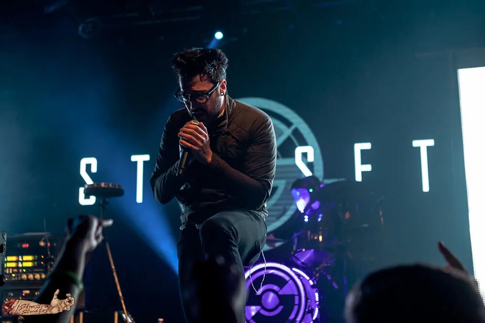 Starset point of no return. Starset. starset band. starset солист. starset 2025.