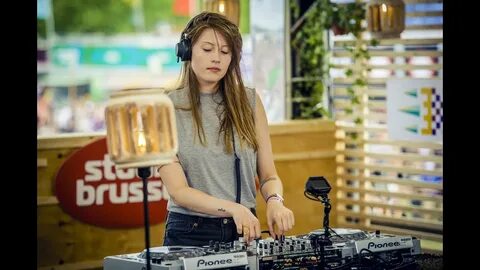 Charlotte de witte remix