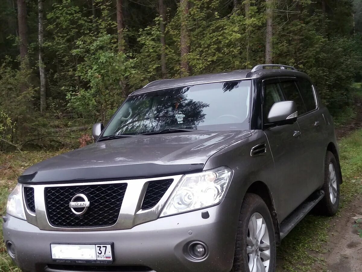 2 дизель. Ниссан патрол 2011. Ниссан патрол 2010. Nissan patrol y62 бежевый. Ниссан патрол 2001 в омске в.