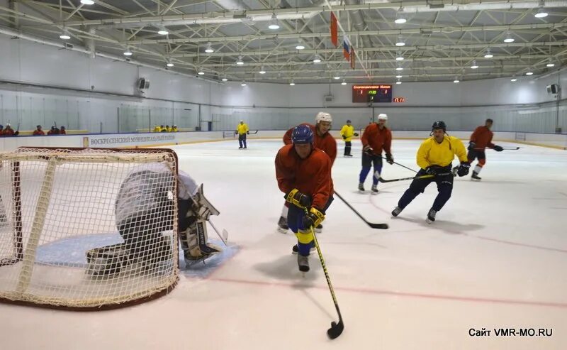 Ледовая арена в малаховке. Расписание ледовой арены. Лдс звездный новосибирск. В. Расписание ледовой арены.