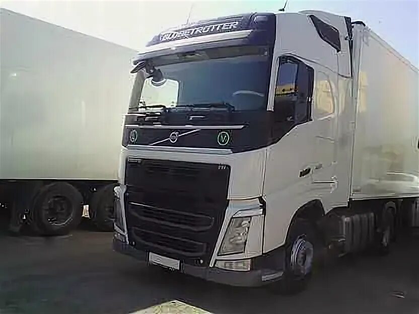 Ищу напарницу категории е в с а. Вакансии водителя е авито. Volvo fh 460 с полуприцепом. Авито тверь водитель. Daf 105 сцепка реф.