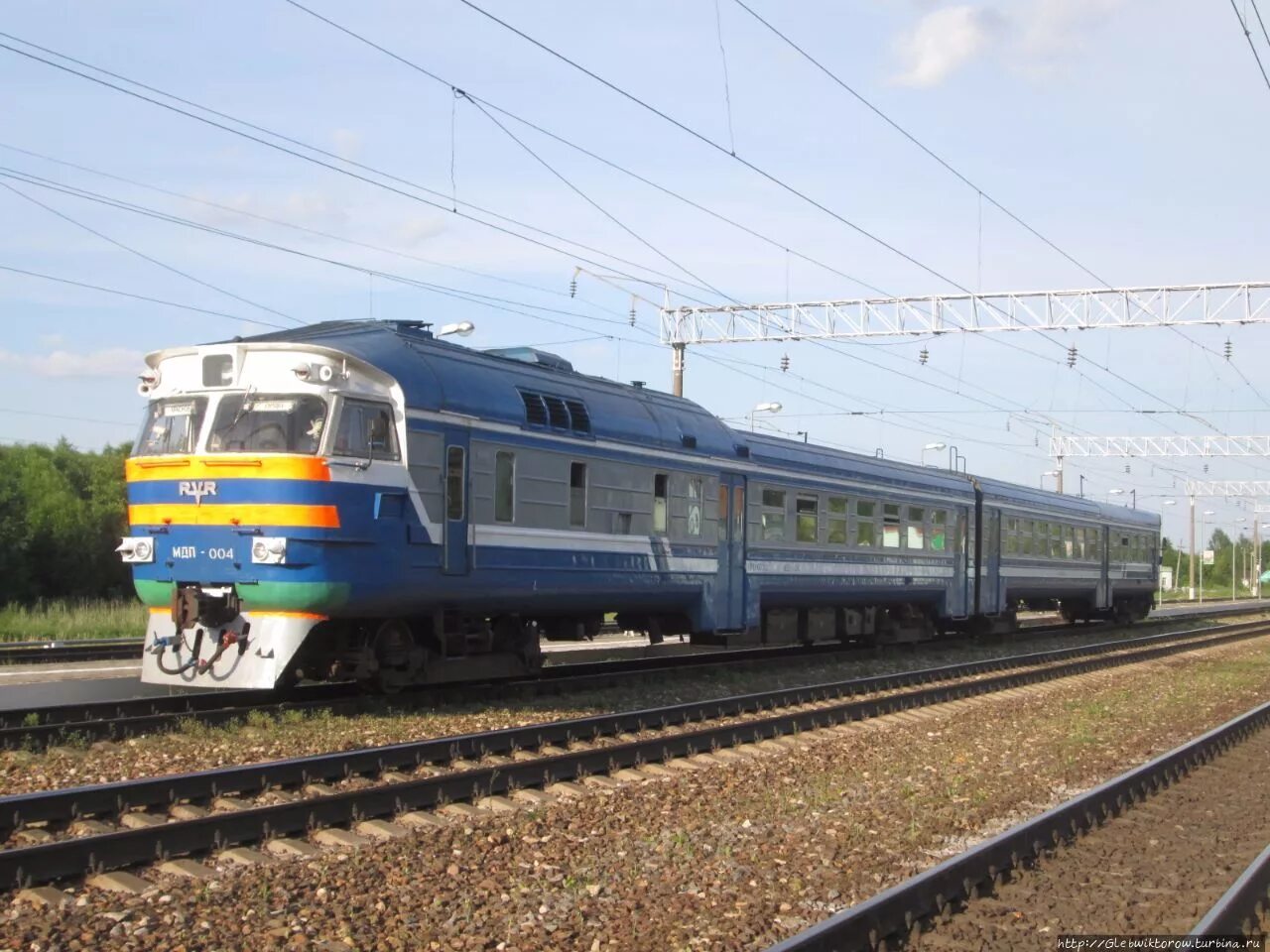 Эпр поезд. Орша беларусь с поездом. Мдп 1 дизель поезд. Синий дизельный поезд. 2м62у и ддб1.